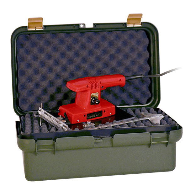 Groove Jet 400 Hot Knife Foam Cutter Kit has a hot knife blade that heats up quickly and is up front where it belongs. A hard plastic carrying case is included.